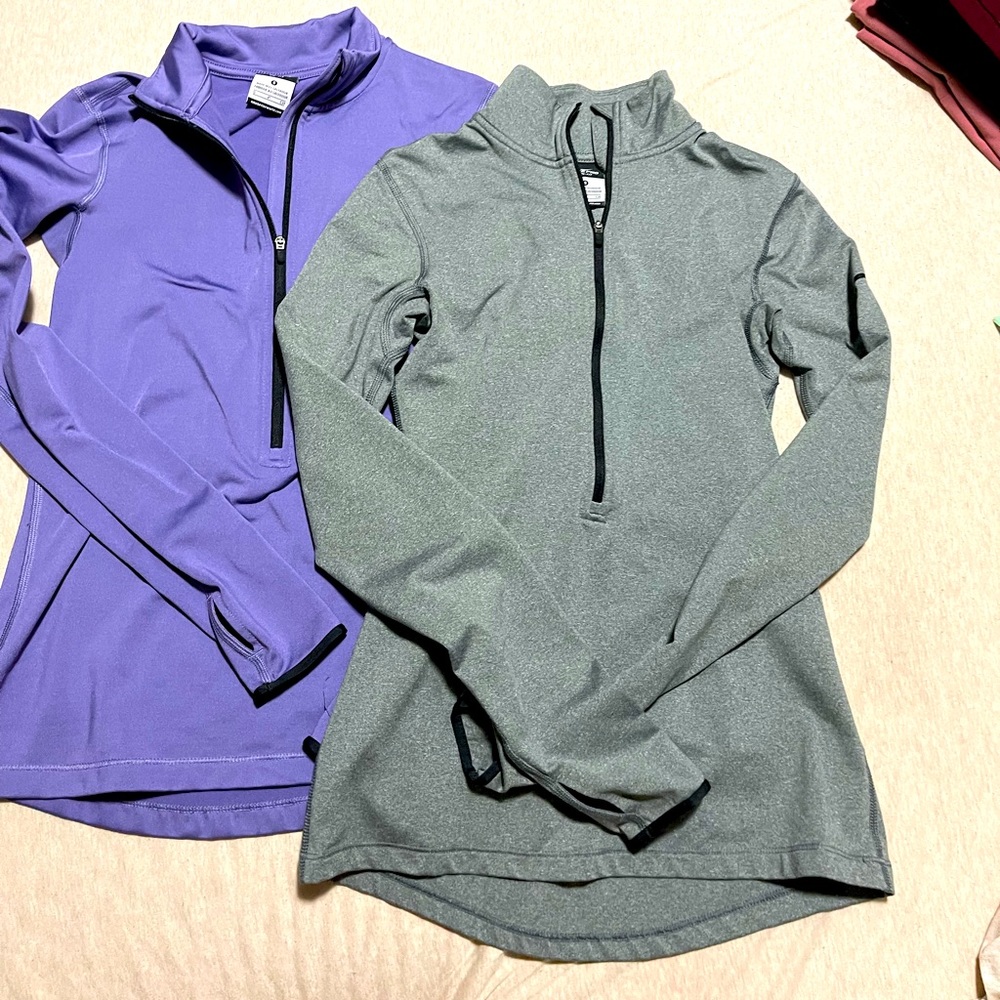 Set of two Nike Pro long sleeve thermals women’s small